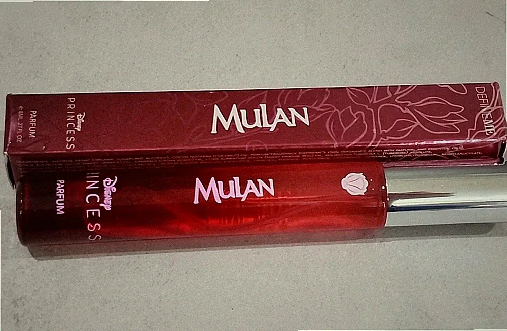 DefineMe Mulan Disney Princess Parfum Travel Spray 0.27 fl Oz/8ml New In Box